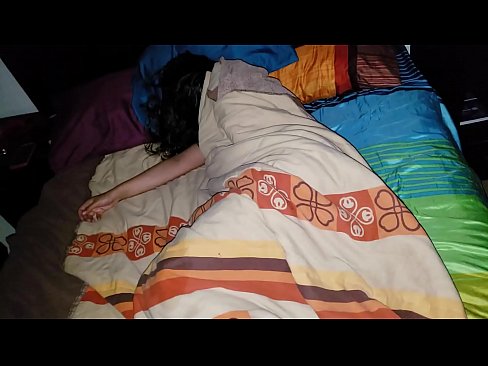 ❤️ Stepson berating sua jovem madrasta enquanto ela dorme. ❌ Porno fodido em pt-br.teenactivewear.ru ❌